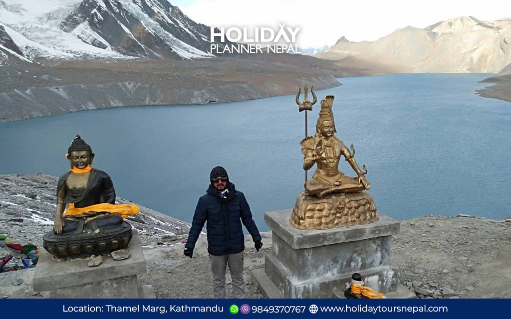 guest enjoying at Tilicho lake